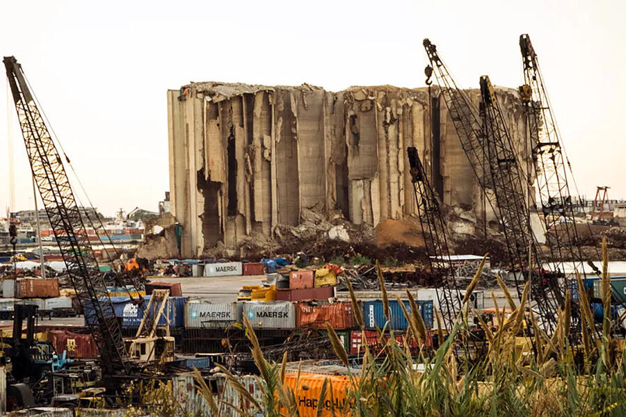 Vista general de diciembre de 2021 del lugar de la explosión en el puerto de Beirut (Foto: Getty Images)