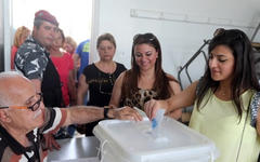 Récord de mujeres postulantes en las próximas elecciones libanesas