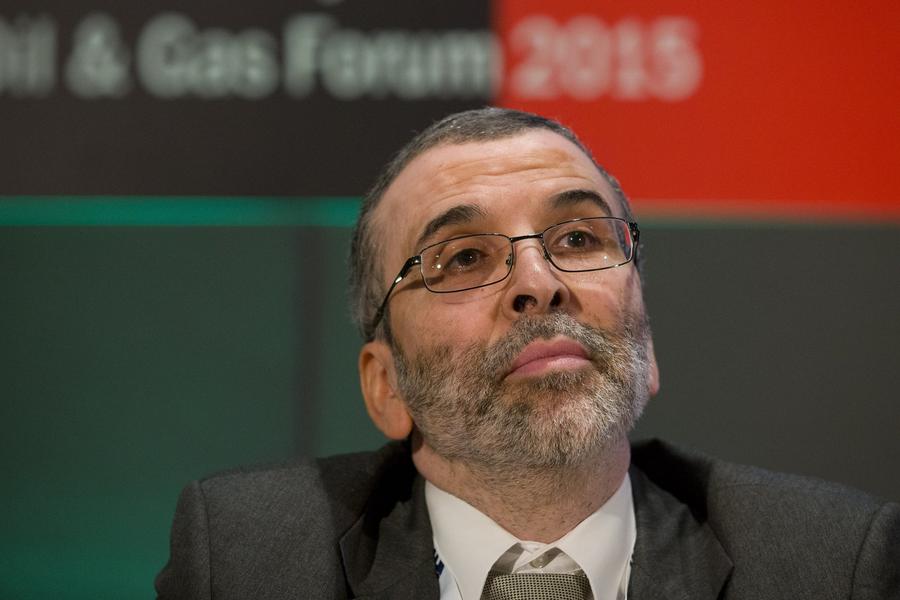Libia bajo presión para reducir producción de petróleo