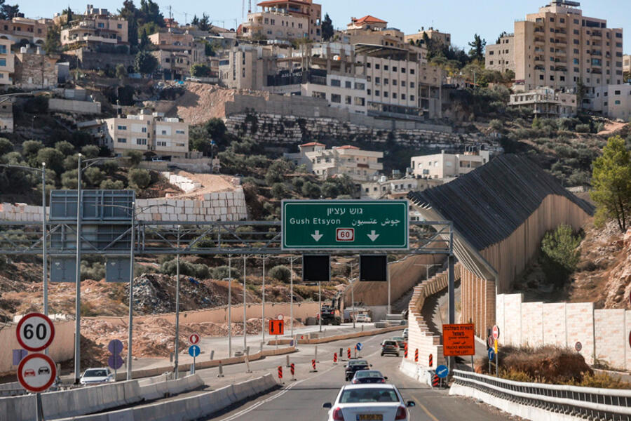 Cisjordania: Israel despliega ametralladoras automatizadas en asentamientos ilegales