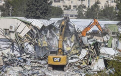 Incendian la sede de la UNRWA en Jerusalén ocupada tras su demolición por Israel