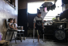 La ocupación bloquea el ingreso a Gaza de más de 900 sillas de ruedas destinadas a niños amputados