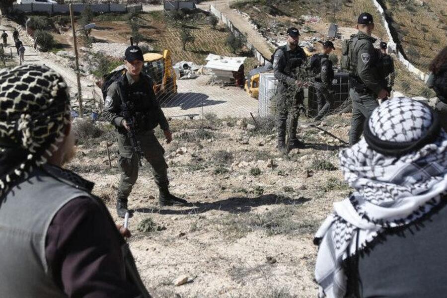 Masafer Yatta: colonos armados golpearon a periodistas y la ocupación arrestó a las víctimas