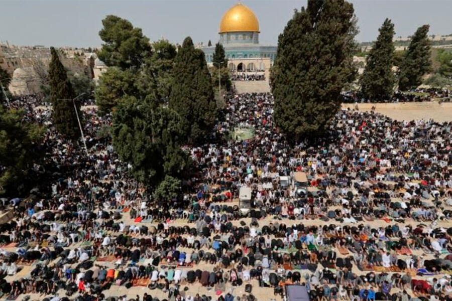 La oración del viernes en la mezquita Al-Aqsa.