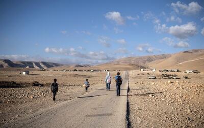 Más de 12.000 niños palestinos desplazados por Israel en Cisjordania