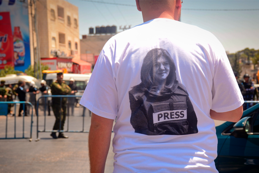 Israel tiene actualmente a 18 periodistas palestinos en sus cárceles, seis sin cargos. Foto: Qassam Muaddi /TNA.