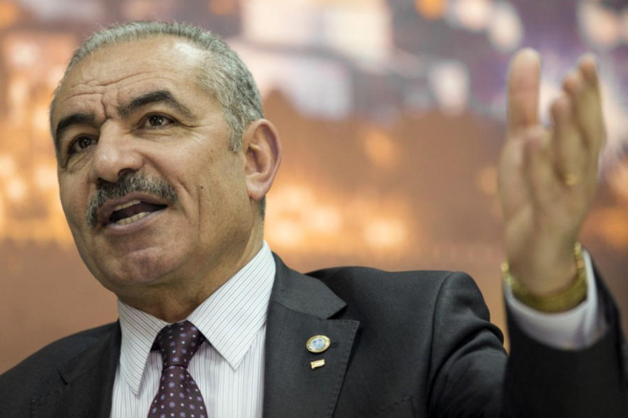 El primer ministro palestino, Mohammad Shtayyeh, en su oficina en la ciudad cisjordana de Ramallah.