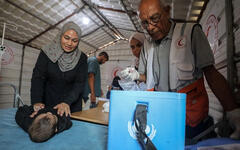 UNICEF vacunó a 2.400 niños en Gaza en el primer día de su campaña sanitaria