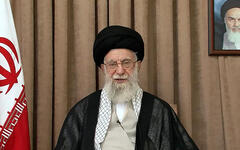 El líder supremo de Irán, el ayatolá Ali Jamenei, se dirige a la nación el 26 de junio de 2025 (Foto: Khamenei.Ir/AFP)