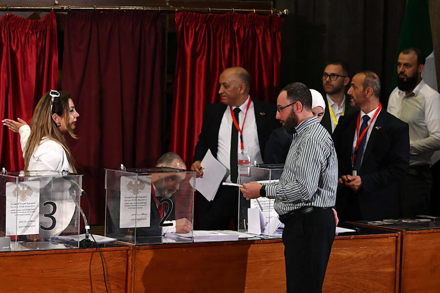 Elecciones parlamentarias parciales y con voto indirecto en Siria | Octubre 5, 2025 (Foto: AFP)  