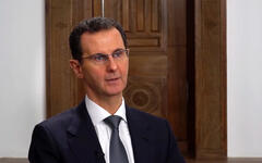 El presidente Bashar al-Asad brinda discurso televisado al pueblo sirio sobre las repercusiones del terremoto | Damasco, febrero 16, 2023 (Foto: Extracto de video oficial de Presidencia Siria)