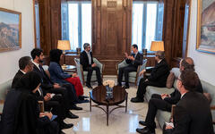 El presidente Bashar al-Asad recibe al canciller de Emiratos Árabes Unidos, jeque Abdallah bin Zayed Al Nahyan | Damasco, febrero 12, 2023 (Foto: Presidencia Siria)