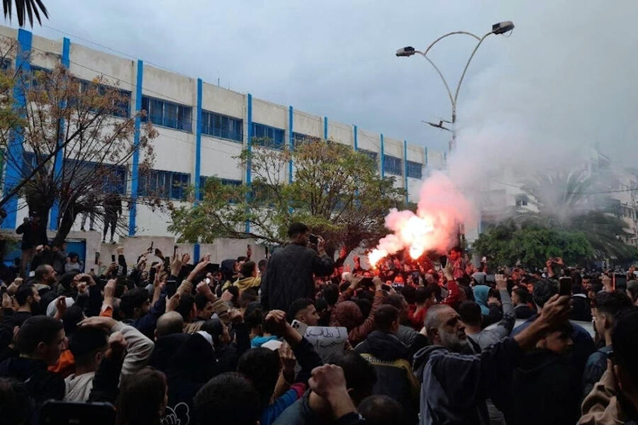 Feroz represión contra manifestaciones en Homs y la Costa Siria
