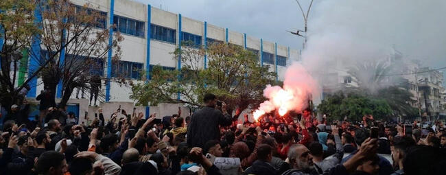 Feroz represión contra manifestaciones en Homs y la Costa Siria