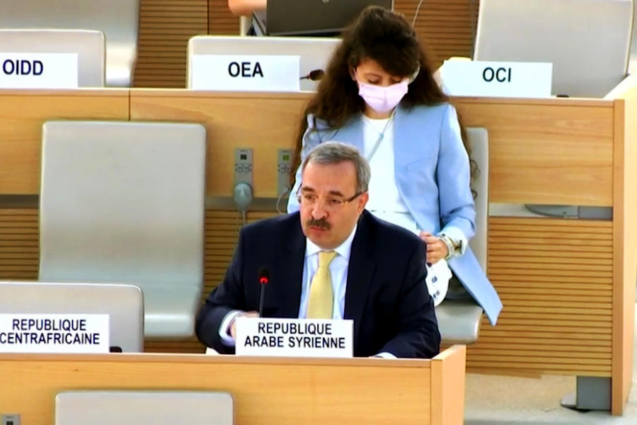 Representante Permanente de la República Árabe Siria ante la ONU en su oficina de Ginebra, Dr. Hussam al-Din Ala (Foto: Misión Siria en Ginebra)