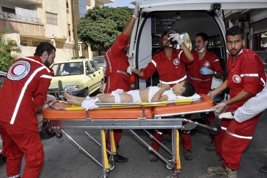 Medialuna Roja traslada a niño herido