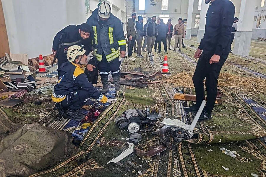 Homs: muertos y heridos tras ataque terrorista en la mezquita Imam Ali