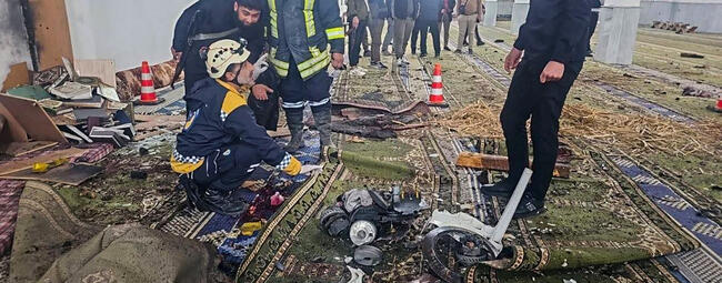 Homs: muertos y heridos tras ataque terrorista en la mezquita Imam Ali