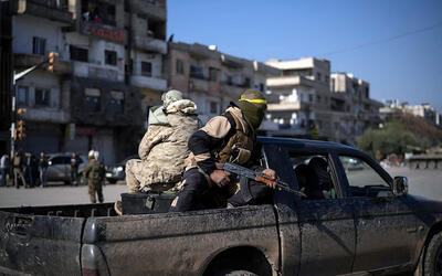 Persisten los crímenes sectarios en Siria en medio de críticas por la laxa seguridad