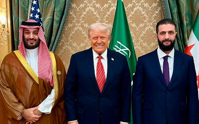 Sharaa consigue alivio de sanciones tras ceder a exigencias de Trump Sharaa consigue alivio de sanciones tras ceder a exigencias de Trump