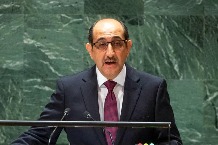 El Viceministro de Relaciones Exteriores y Expatriados de la República Árabe Siria, Bassam Sabbagh, se dirige al debate general del 78º período de sesiones de la Asamblea General (Foto ONU/Cia Pak) 