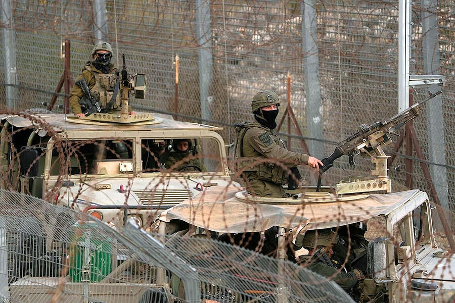 Fuerzas israelíes apostadas en el Golán Sirio ocupado | Diciembre 21, 2024 (Foto: AP)