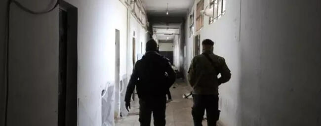 Las filtraciones incluían grabaciones del interior de la tristemente célebre prisión de Saydnaya (Foto: AFP) 