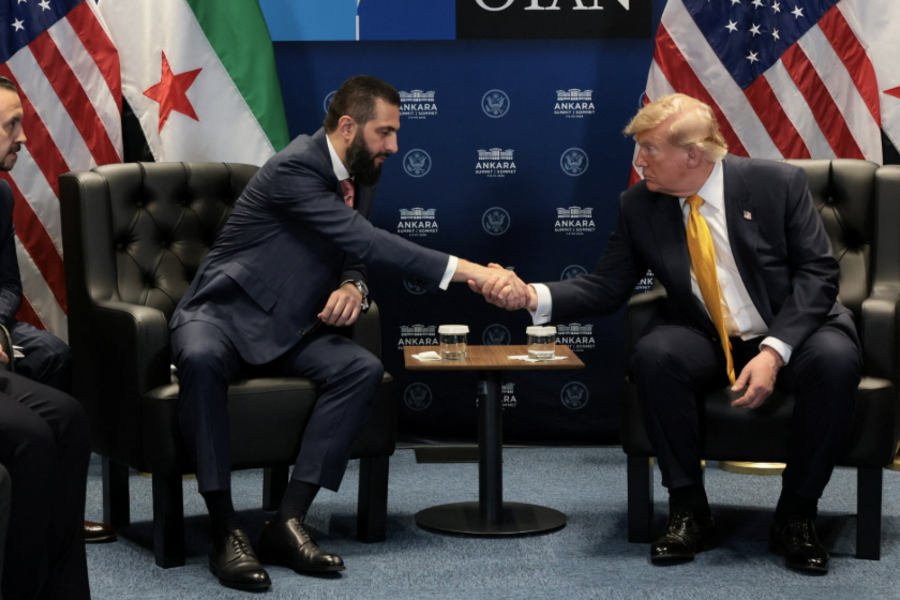 Washington saca a Siria de la lista de terrorismo y destapa la negociación secreta con el régimen israelí