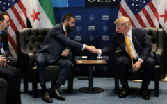 Washington saca a Siria de la lista de terrorismo y destapa la negociación secreta con el régimen israelí