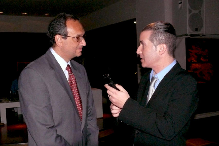 Dr. Ahualli entrevistado por DSL