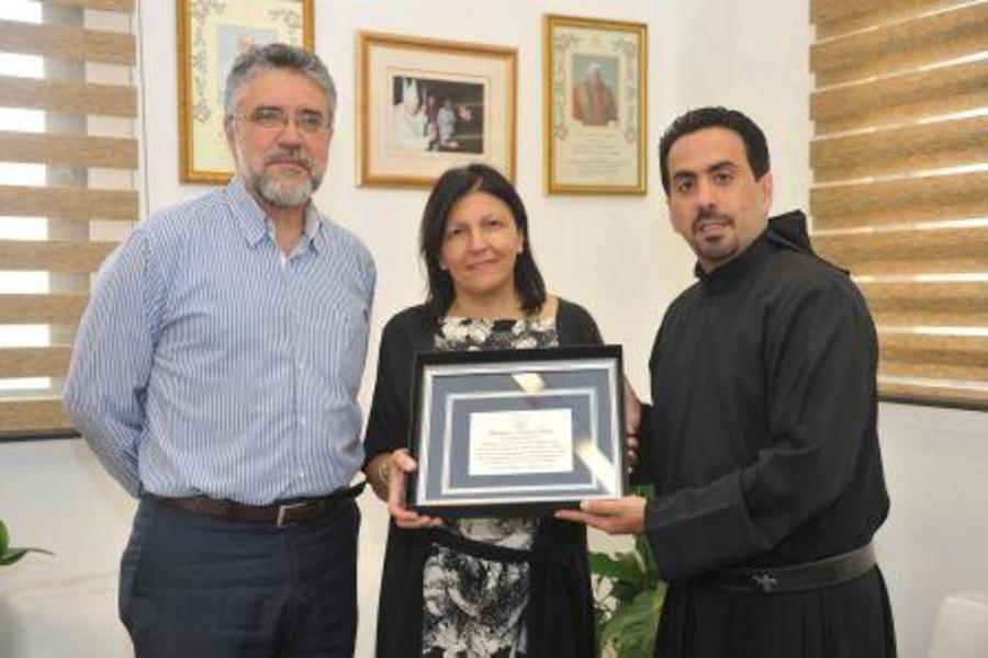 Lic. Roberto Khatlab, Lic. Alicia Daher y Cura Michel Abu Tacca