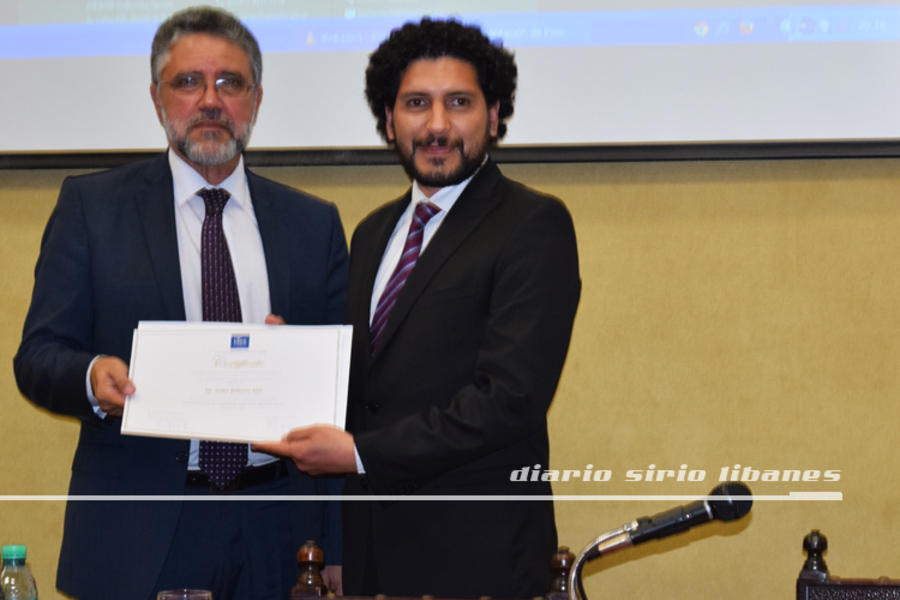 Jodor Jalit (DSL) recibe su diploma “Certificación en Geopolítica del Líbano y Medio Oriente” (USEK)