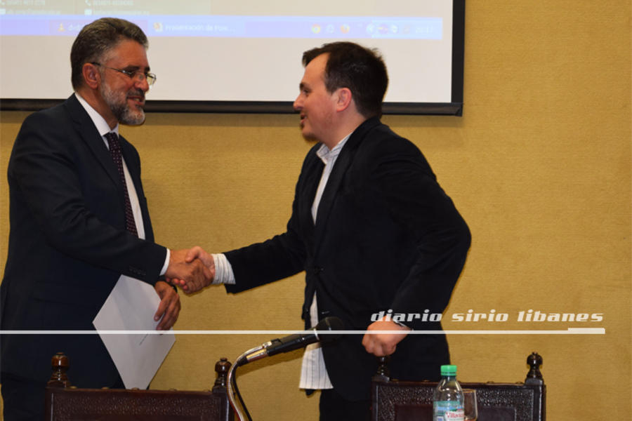 Entrega de diploma “Certificación en Geopolítica del Líbano y Medio Oriente”(USEK)