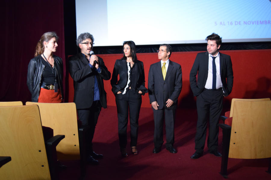 Edgardo Bechara El Khoury, Director Ejecutivo de Cine Fértil y LatinArab da la bienvenida al público.