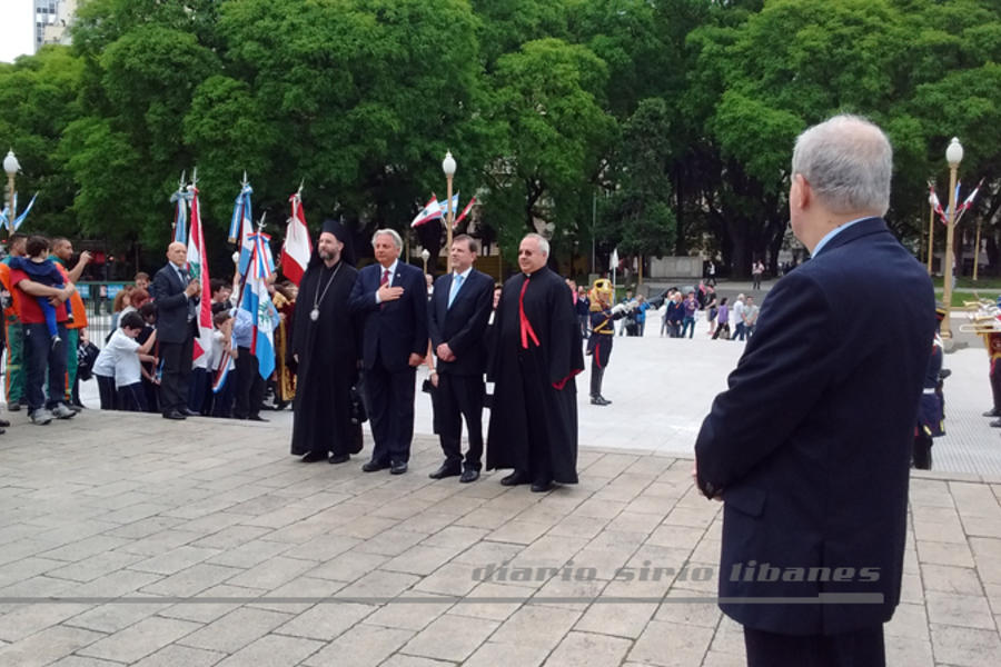 El Embajador Andary junto al Vicecanciller Eduardo Zuain, Monseñor Habib Chamieh y Monseñor Siluan Muci.