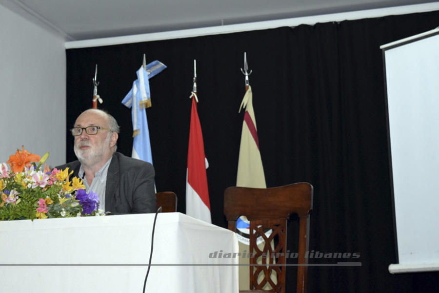Disertación del Dr. Eduardo Ruiz Pesce.