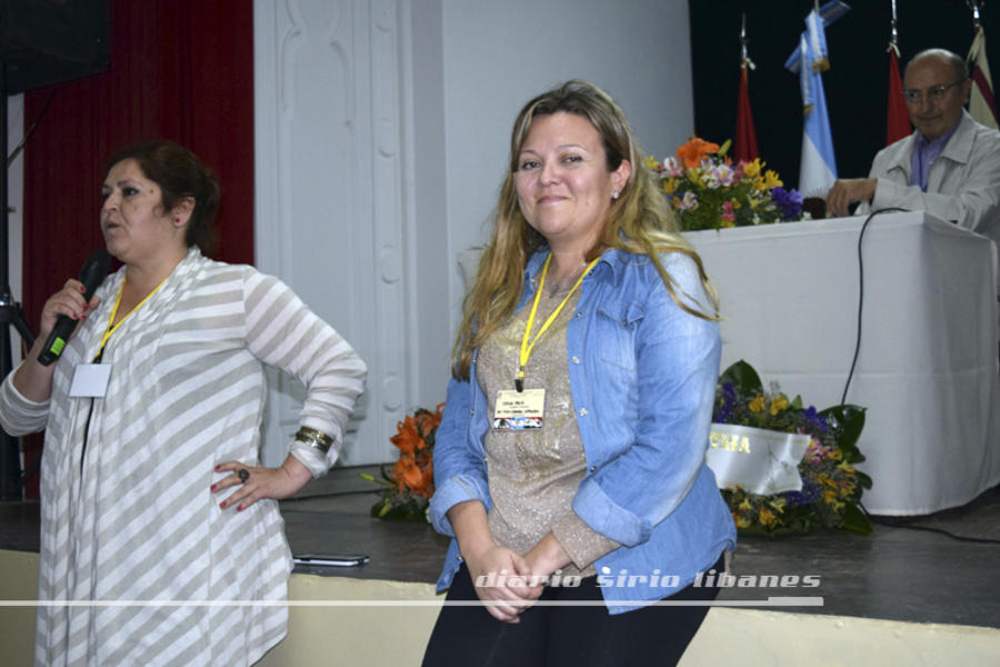 Florencia Saadi y María Cecilia Abuh de la SSL de Córdoba, participando en el intercambio.