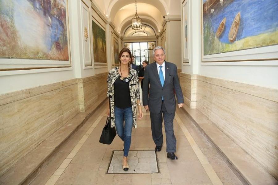Awada, Andary