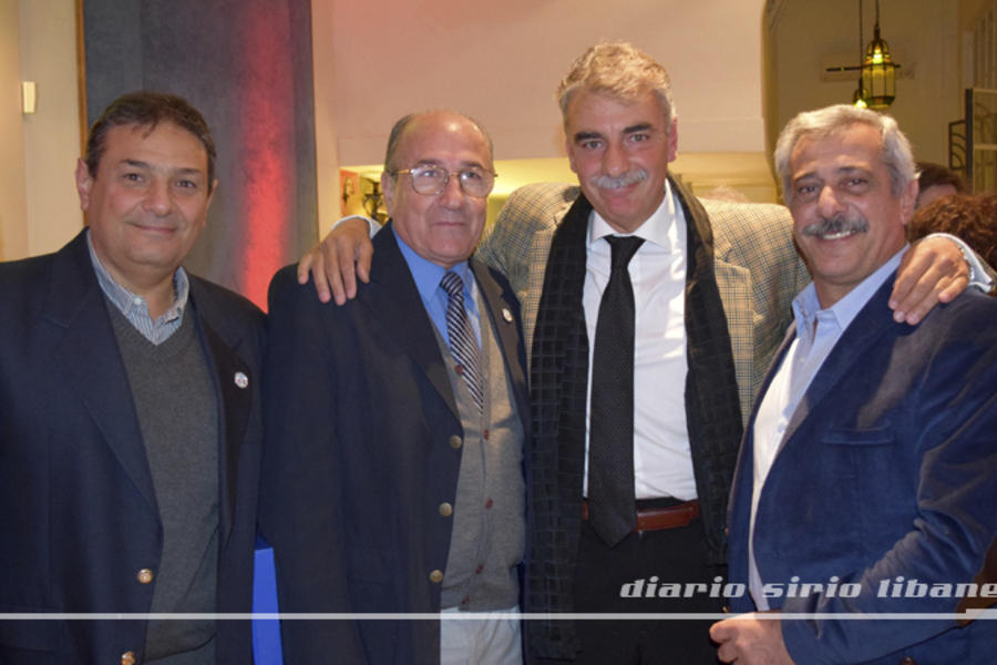 Presidente de la ABD, Daniel Attar, junto a Claudio De Bas y Eduardo Ursino, Secretario General y Tesorero del CSLBA, y Yaoudat Brahim, Director de DSL.