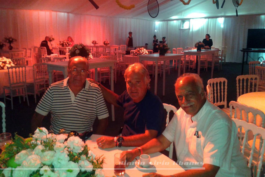 Adib Attie y Yaoudat Brahim junto a Ricardo Cano.