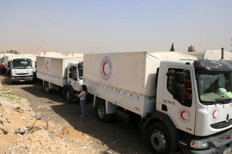 Convoy humanitario ingresa a Douma en Ghouta Oriental | Marzo 5, 2018 - (Imagen: SARC). 