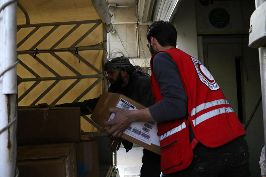 Convoy humanitario ingresa a Douma en Ghouta Oriental | Marzo 5, 2018 - (Imagen: SARC). 