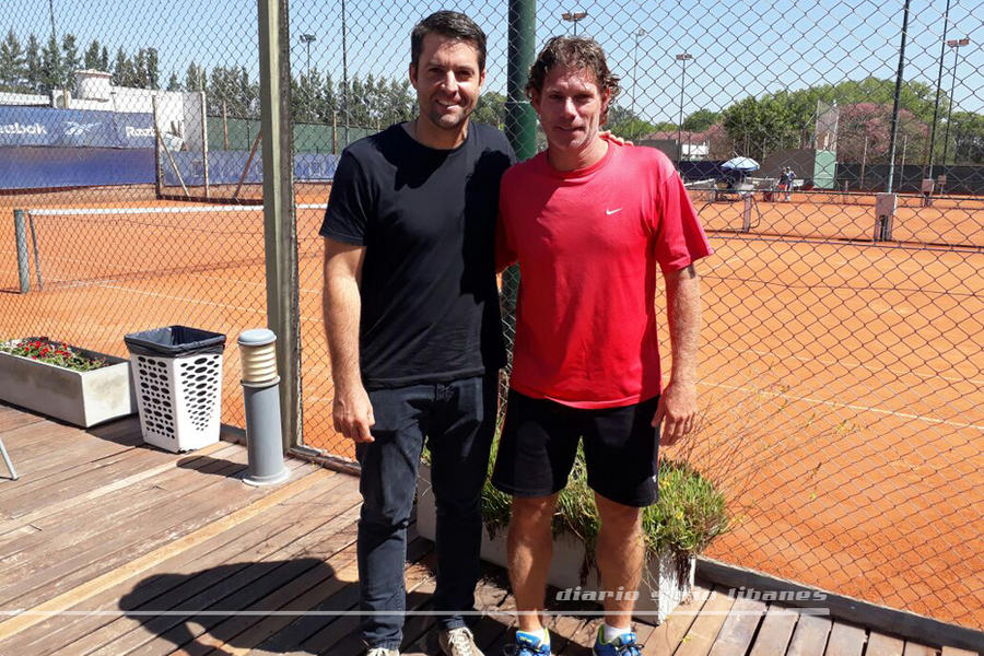 Agustín Calleri junto a Diego Del Río, profesor de la Escuela de Alto Rendimiento del CSLBA.