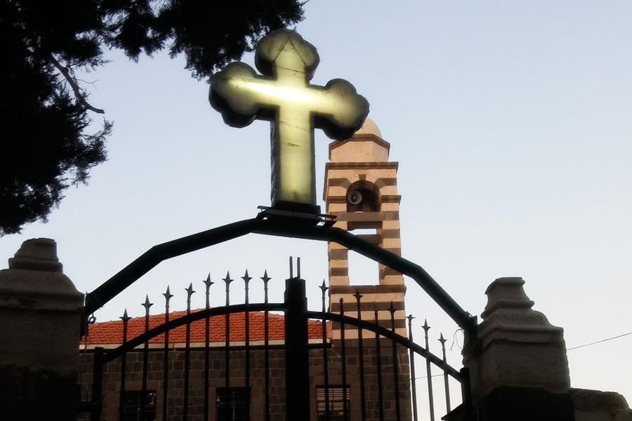 La histórica Iglesia de San Jorge en Homs luce su restaurado tejado (Foto Pablo Sapag M.)