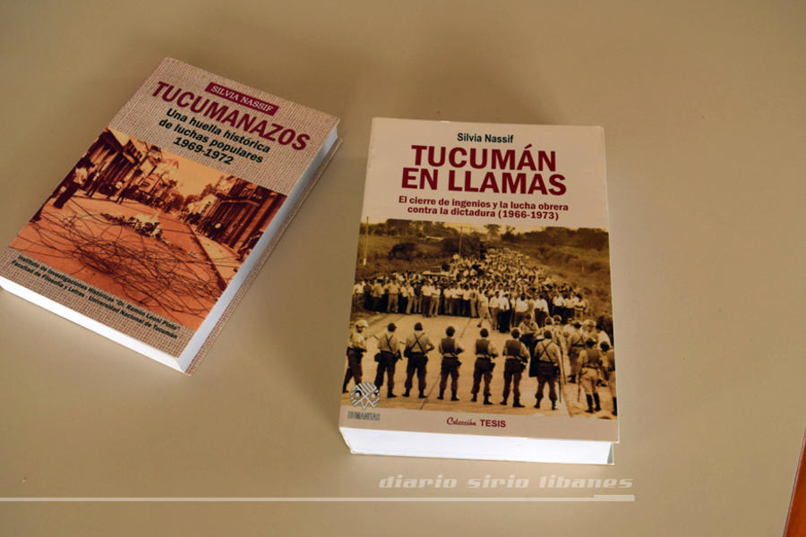 Dos de las obras editadas de la académica