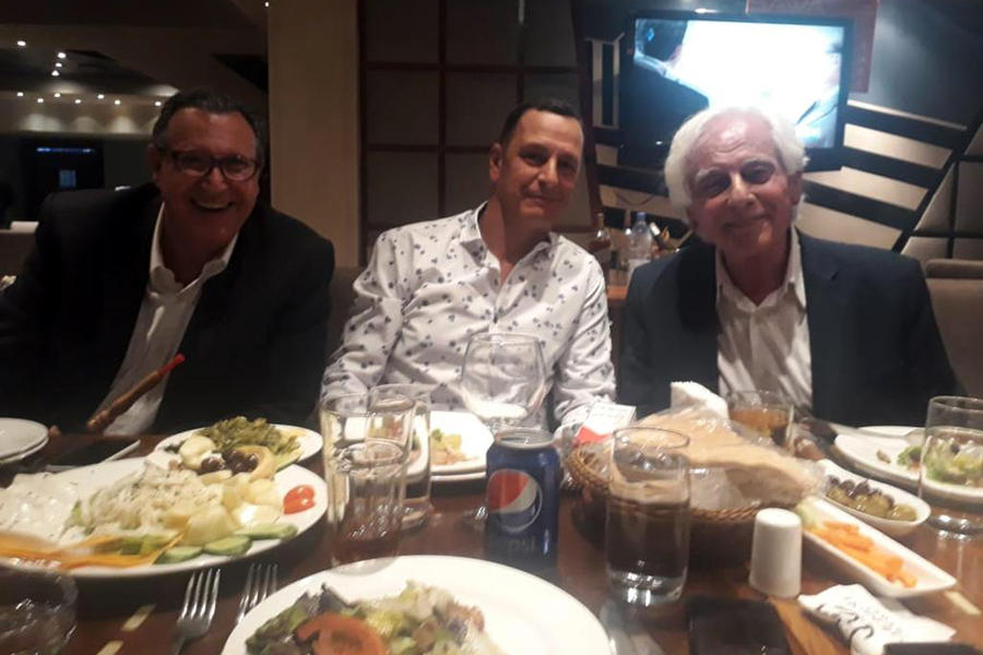 Cena ofrecida por el Dr. Mohsen Bilal, con la participación de altas autoridades sirias y diplomáticas extranjeras