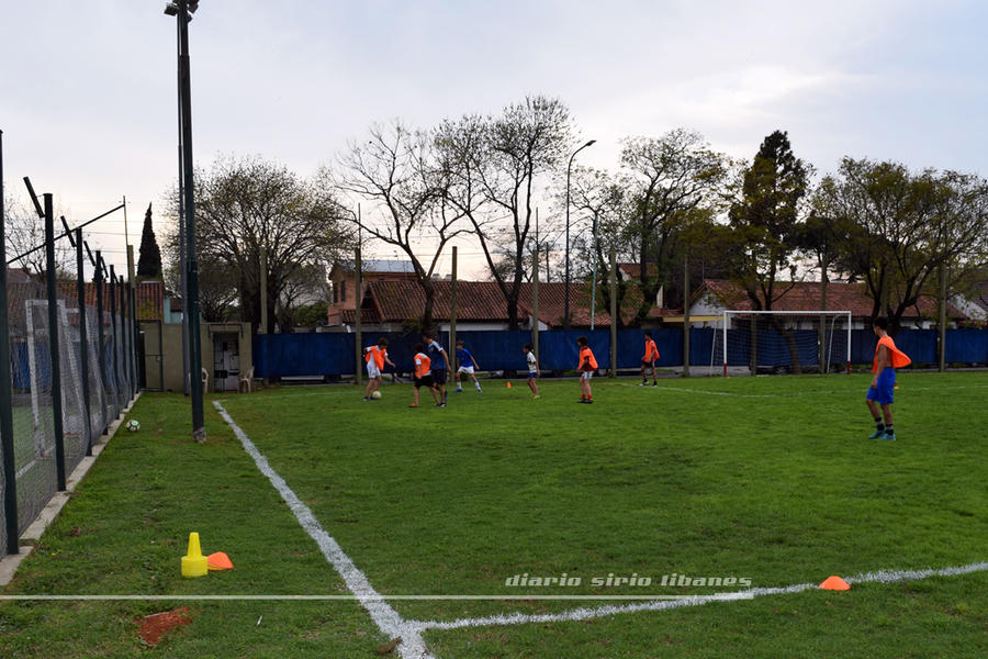 Fútbol juvenil en el CSLBA