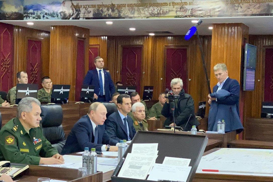 Presidentes Asad y Putin escuchan reporte militar en el Centro de Comando de las fuerzas rusas | Damasco, Enero 7, 2020 