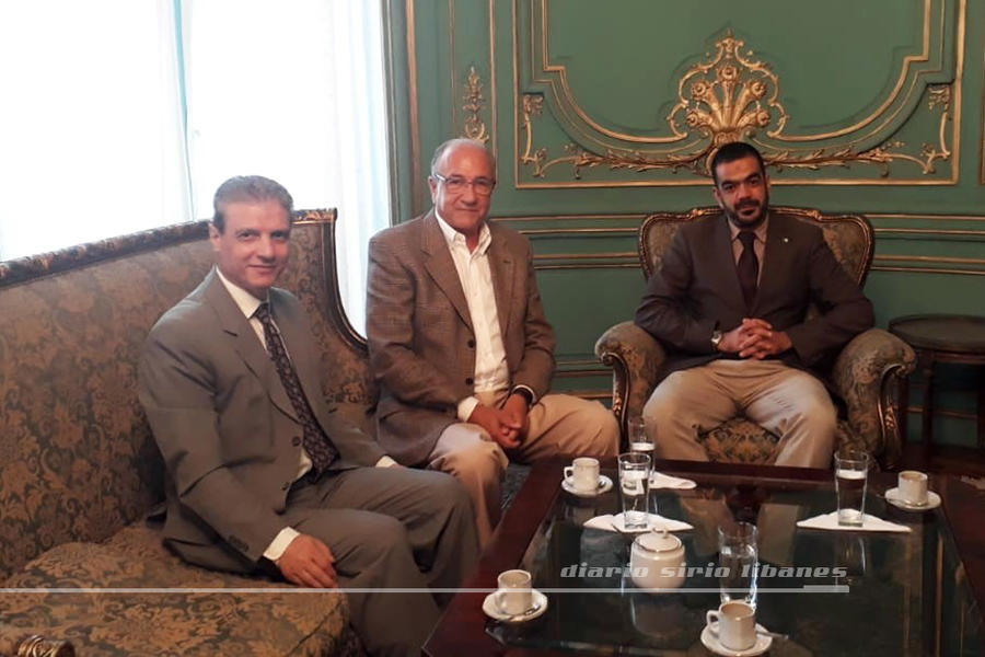 El Encargado de Negocios de la República de Argelia, Mohamed Djalel Benabdoun, recibió a los directivos del CSLBA, junto al presidente de Fearab Argentina, Ricardo Nazer