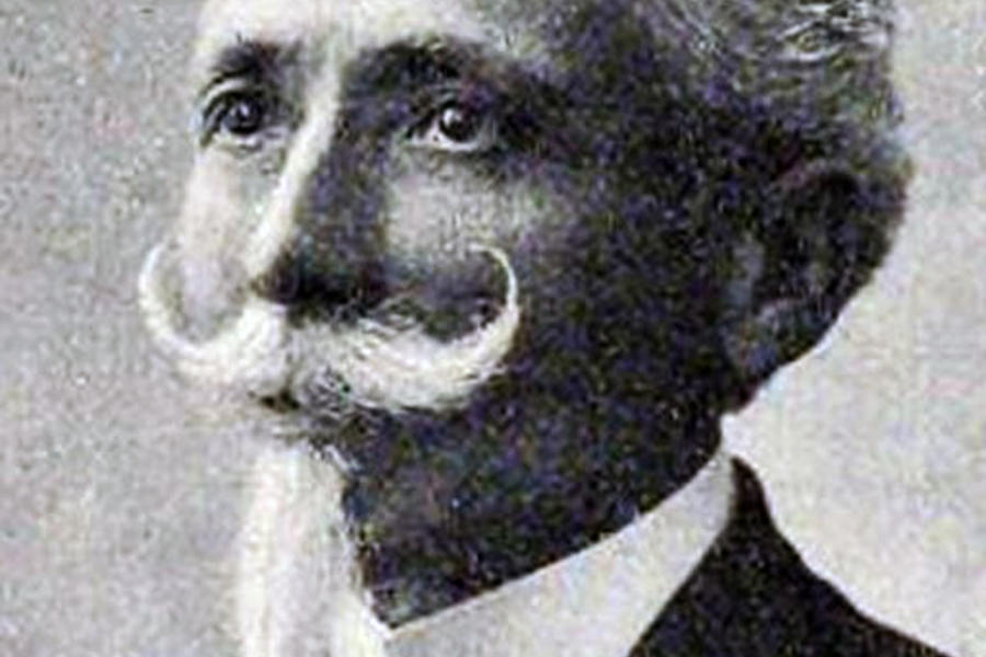 Arquitecto Antonio Menéndez. La mayor parte del Palacio Árabe se realizó en Buenos Aires. (Crédito: Foto Witcomb / La Ilustración Artística)